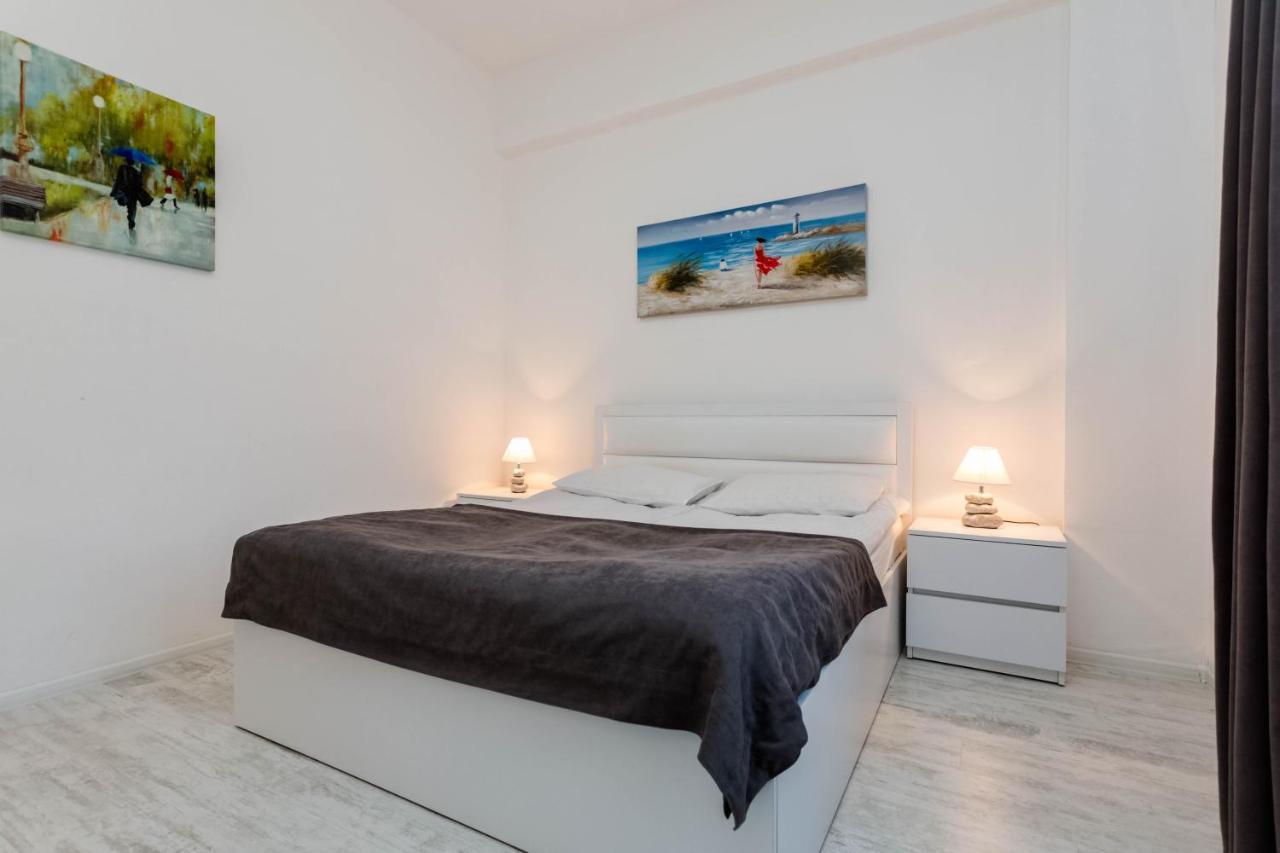 Luxury Apartment In The City Centre Tbilisi Bagian luar foto